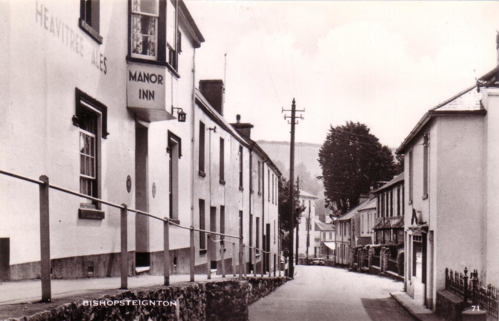 Photograph of the Manor Inn, Bishopsteignton