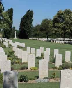 Pvt Evans Grave, Italy