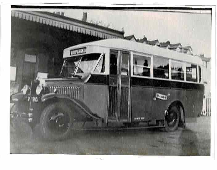 Gourd bus 1933