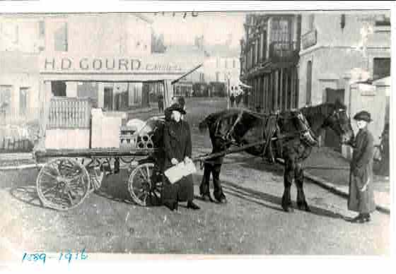 Gourd transport WWI