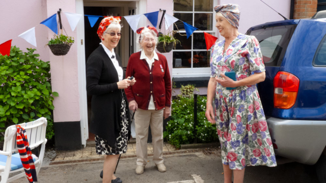 Meeting Mrs Overill VE Day 75