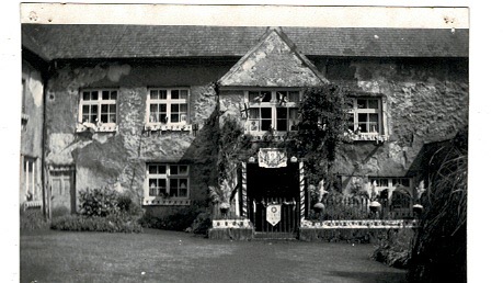 Manor Farm House on Coronation Day, 2nd Prize