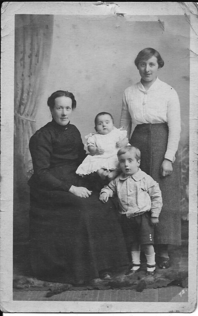 Photograph of Lavinia Back and three of her children