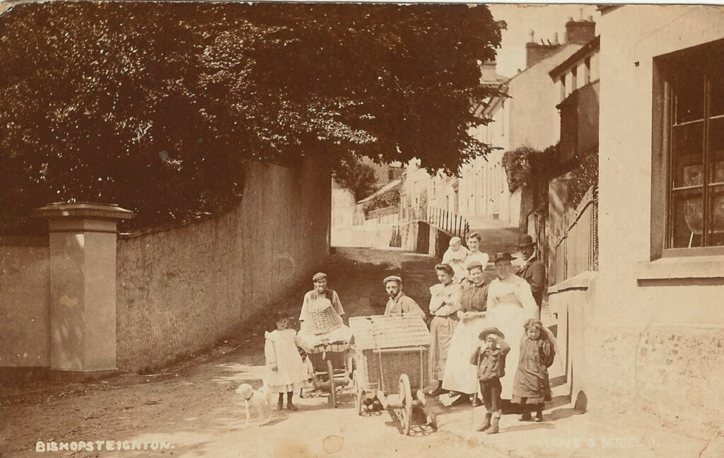 Old postcard of Bishopsteignton