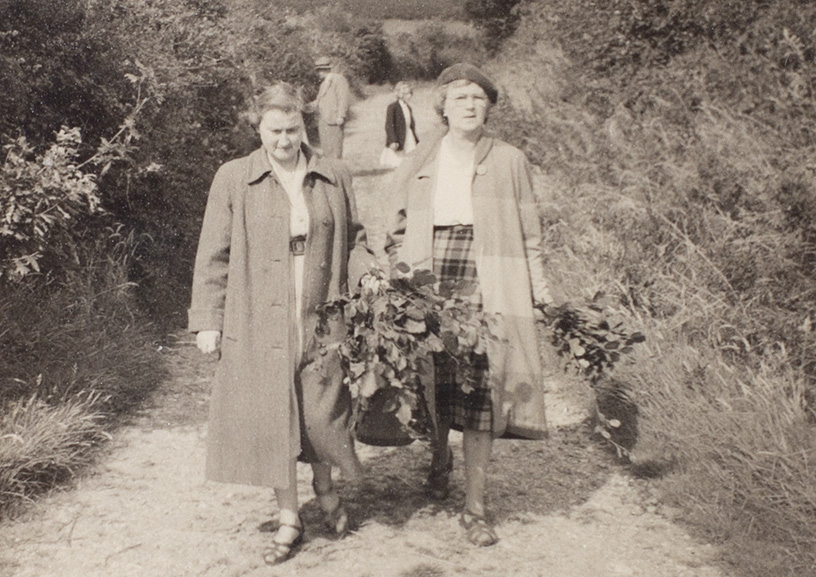 Photograph of residents in Bishopsteignton 1956