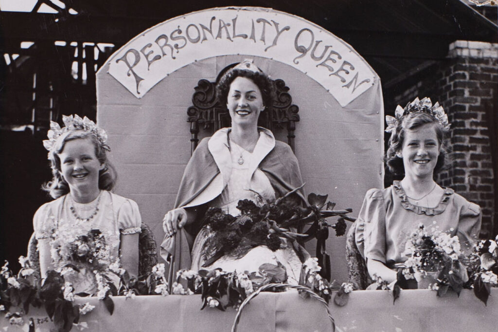 Mounted photograph of Bishopsteignton Carnival 1951 Personality Queen and two others