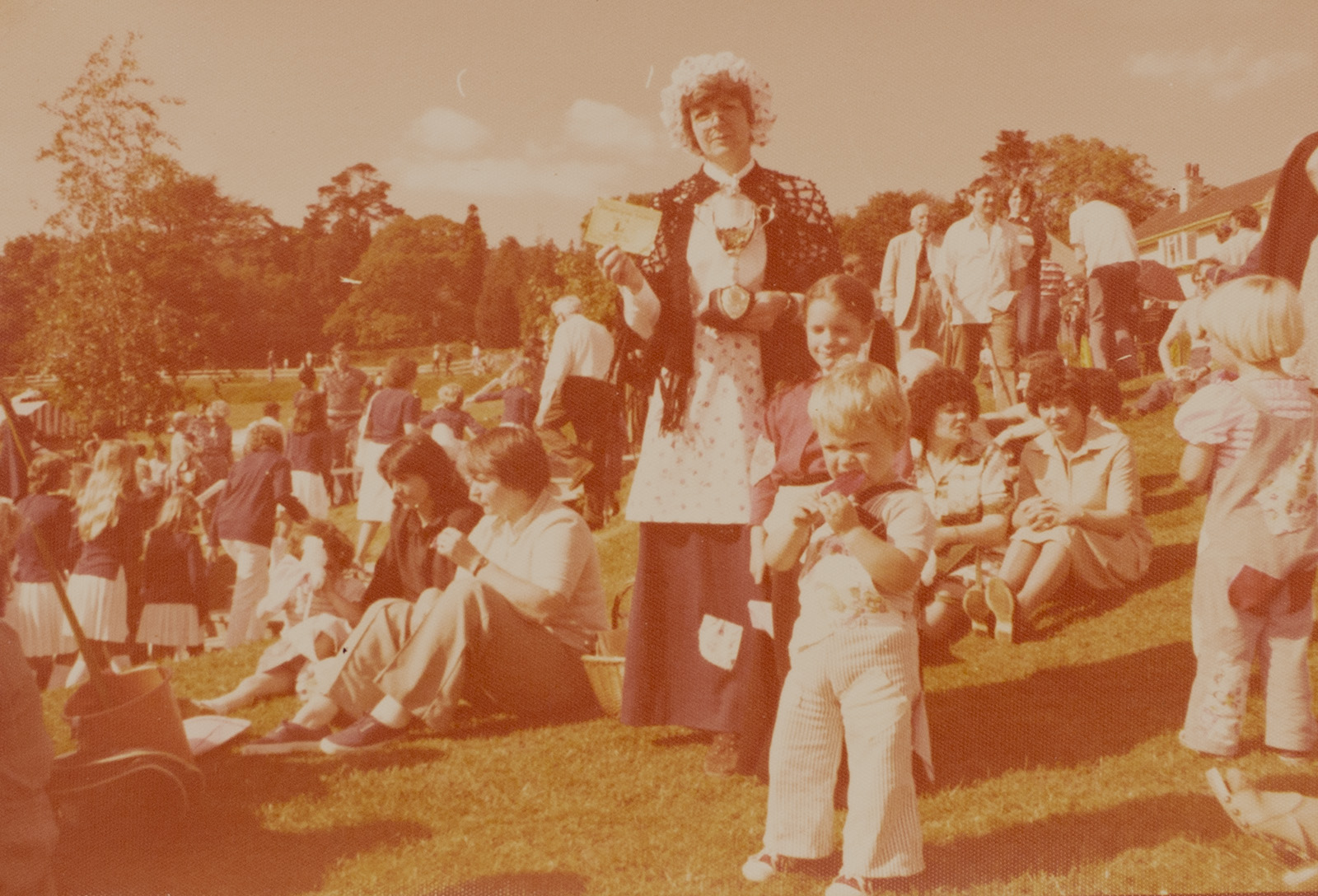 Photograph from the Bishopsteignton Carnival 1979