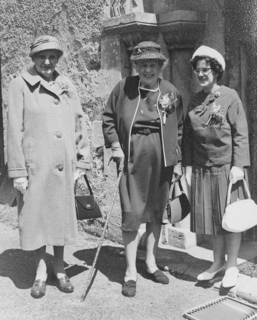 Photograph of Eva Francis Harris (nee Gourd)