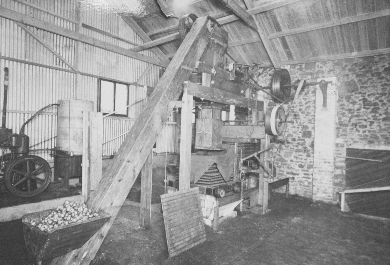 Photograph of Cider Making at Old Walls, Bishopsteignton