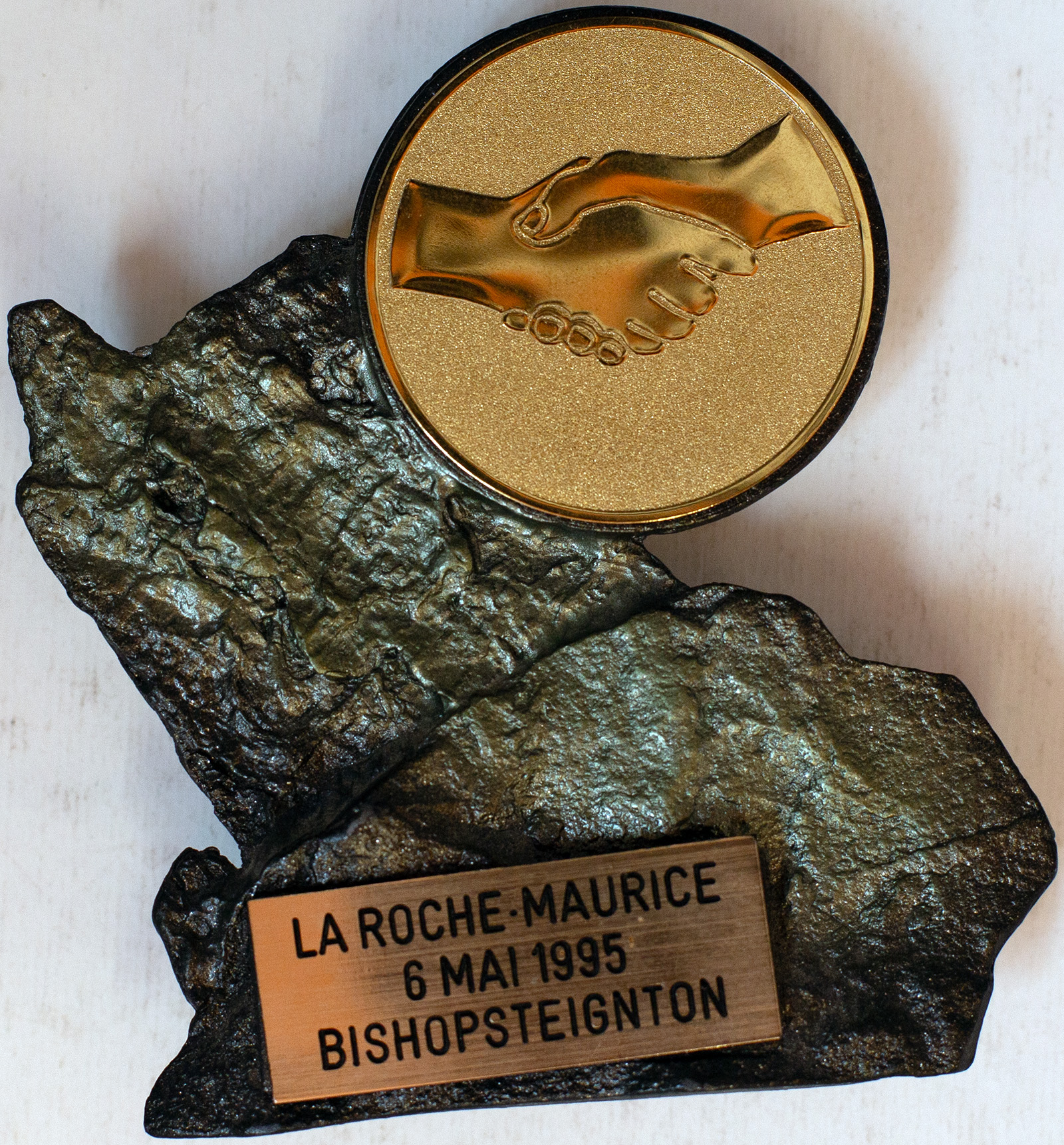 Object La Roche Plaque